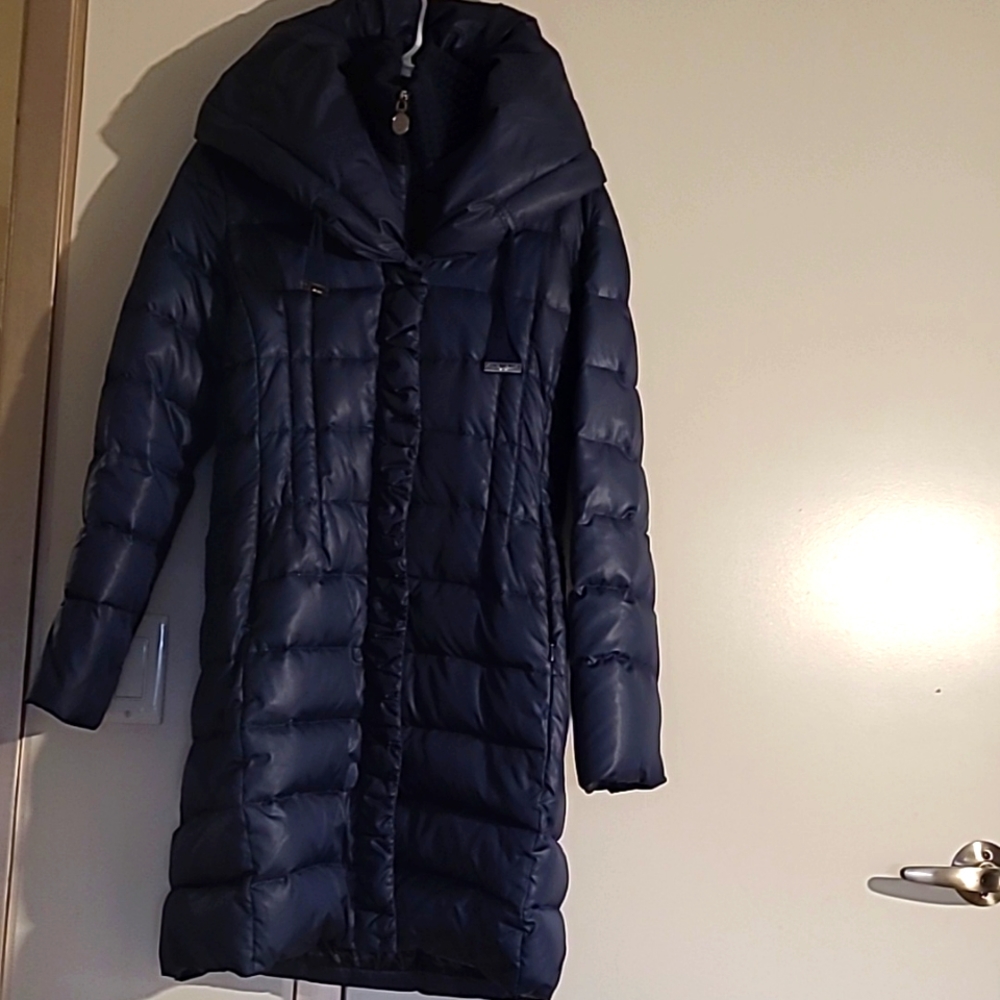 TAHARI Winter Coat